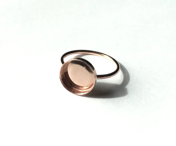 Rose gold filled round ring